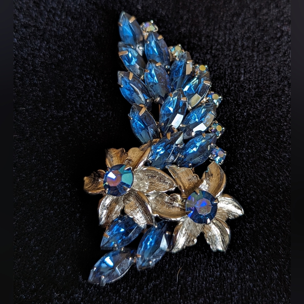 Vintage, Large, Navette, Silver Tone/Blue Stone, Floral Brooch